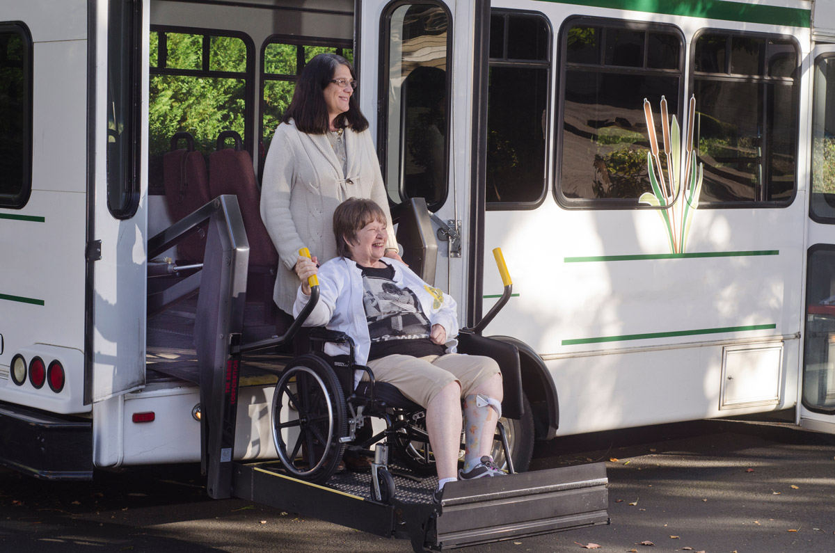 4 Top Accessibility Features for Buses